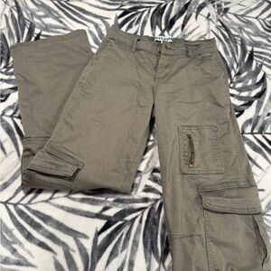 Sisjosa Olive Cargo Pants